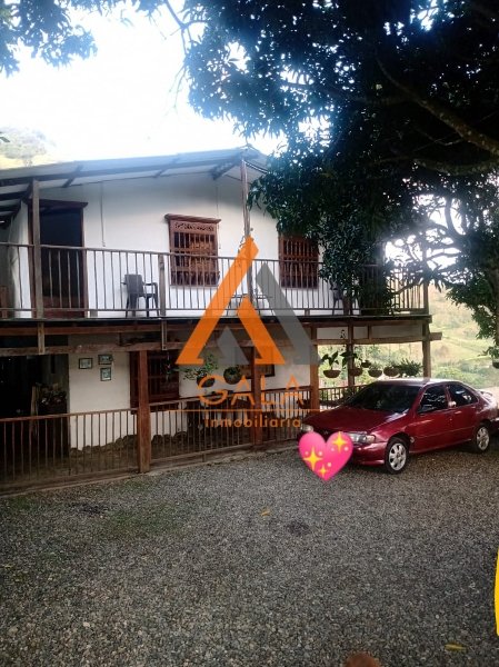Casa-Finca disponible para Arriendo en Fredonia Vereda Hoyofrio Foto numero 1