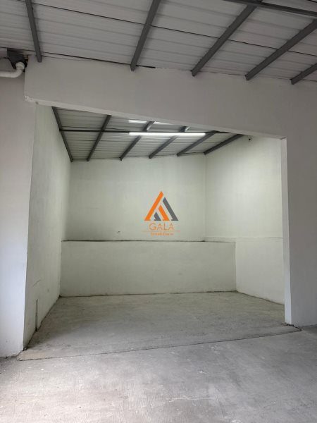 Bodega disponible para Arriendo en La Estrella La Tablaza Foto numero 1
